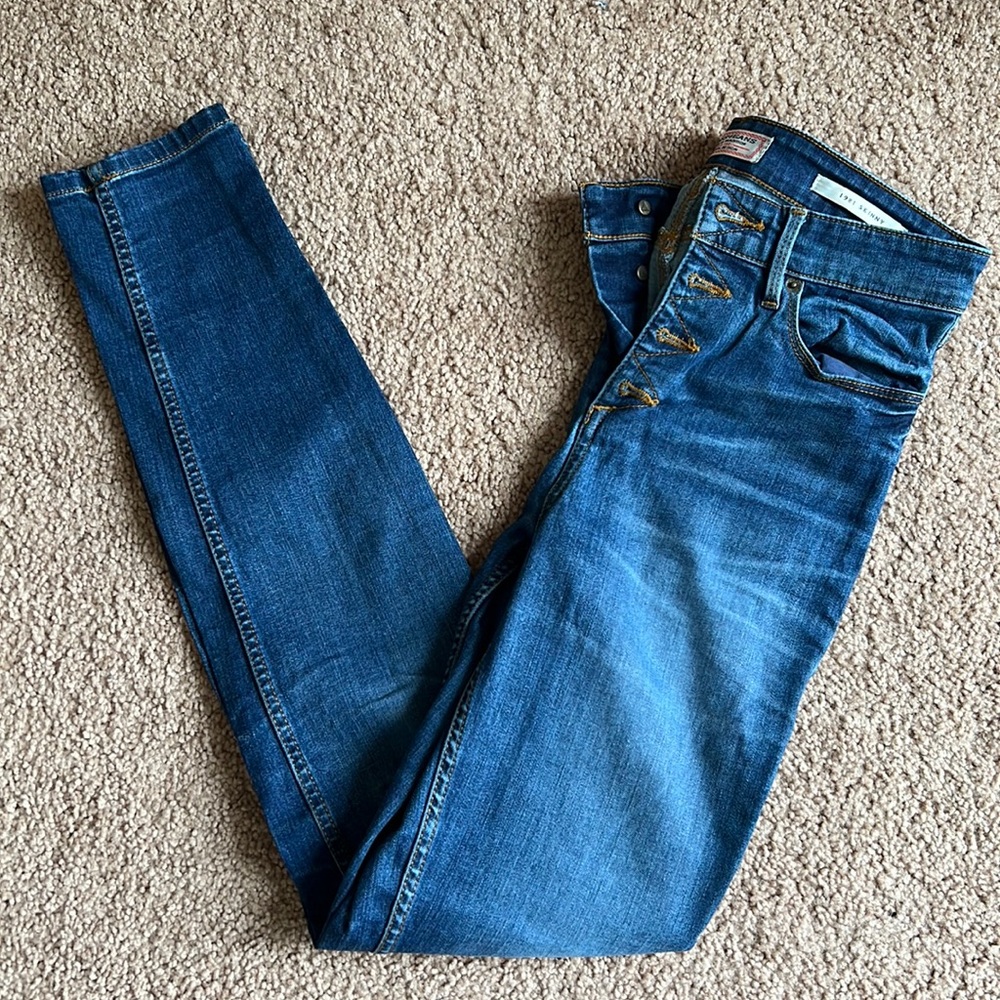 Guess 1981 skinny Jean